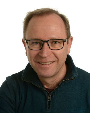 Bernhard Köb